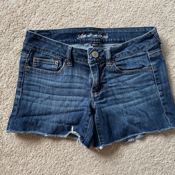 American Eagle denim/jean shorts. - Picture 2 of 5